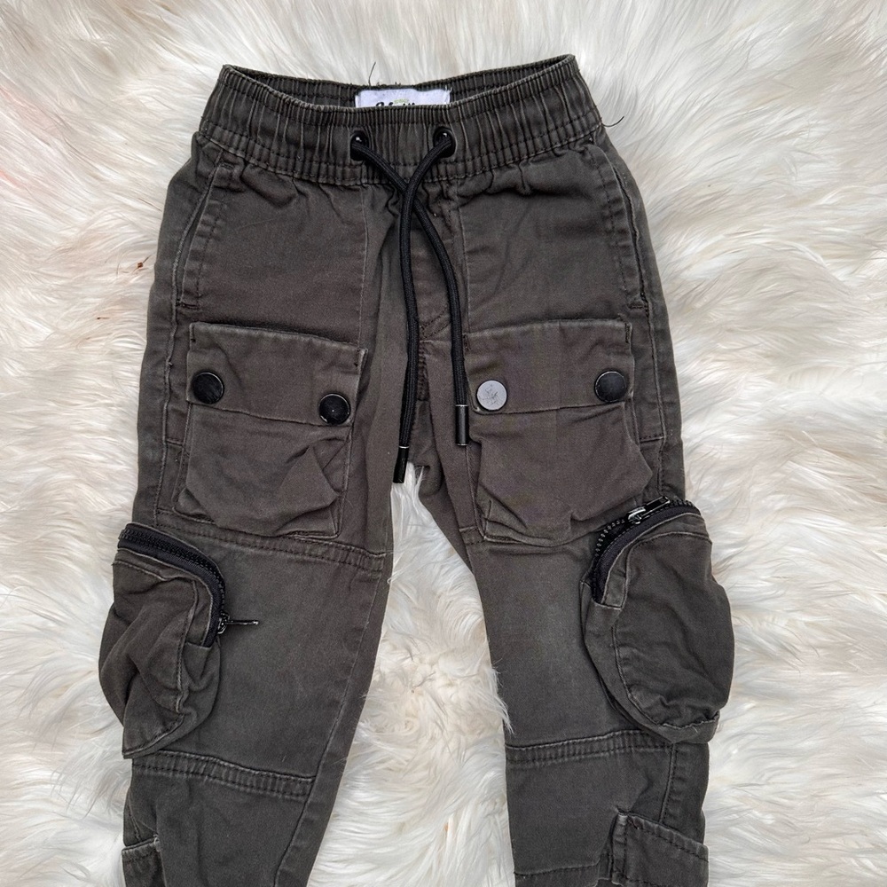 Kids Cargo Pants in Dark Gray